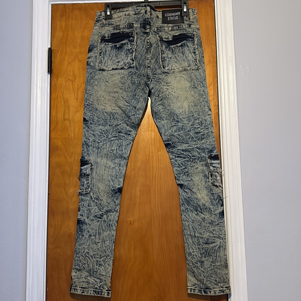 LENGENDARY - Picture 2 of 6